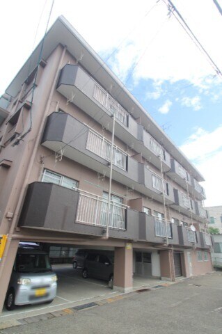 南峰ハイツ田上の物件外観写真