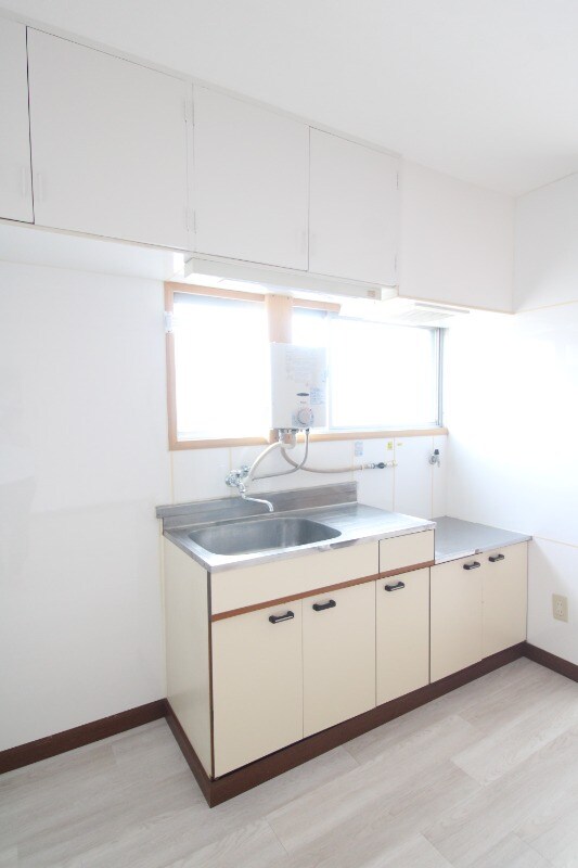 南峰ハイツ田上の物件内観写真