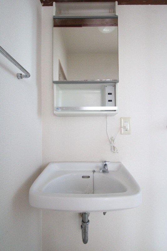 南峰ハイツ田上の物件内観写真