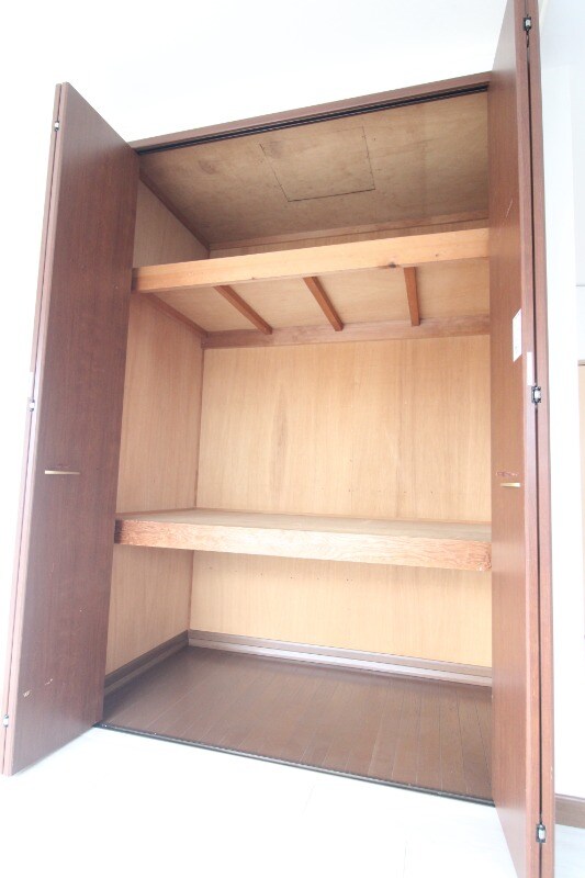 南峰ハイツ田上の物件内観写真