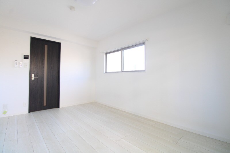 ファインコート上之園の物件内観写真