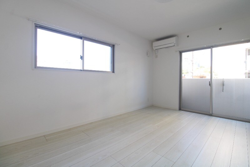 ファインコート上之園の物件内観写真