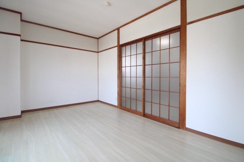 松山ビルの物件内観写真