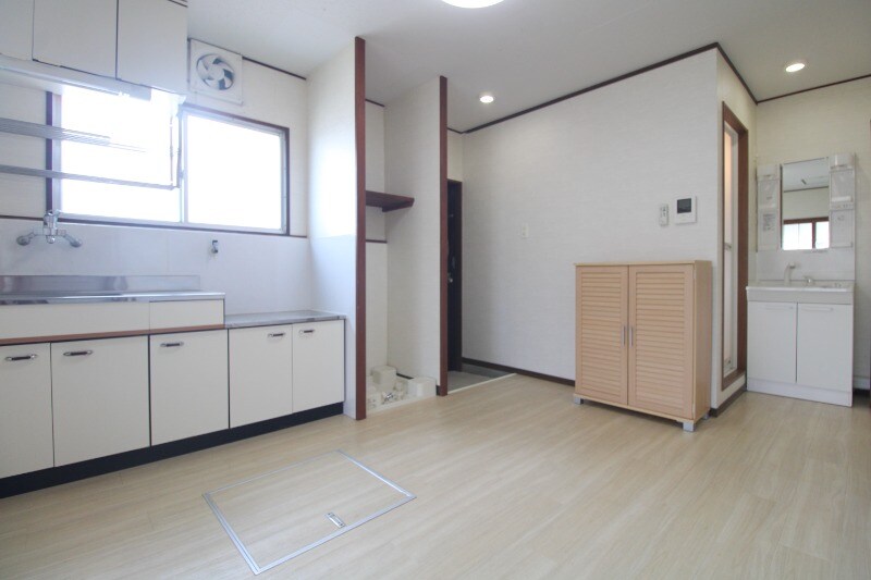 松山ビルの物件内観写真