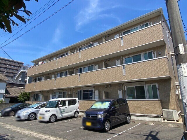 ロータス鹿児島中央の物件外観写真