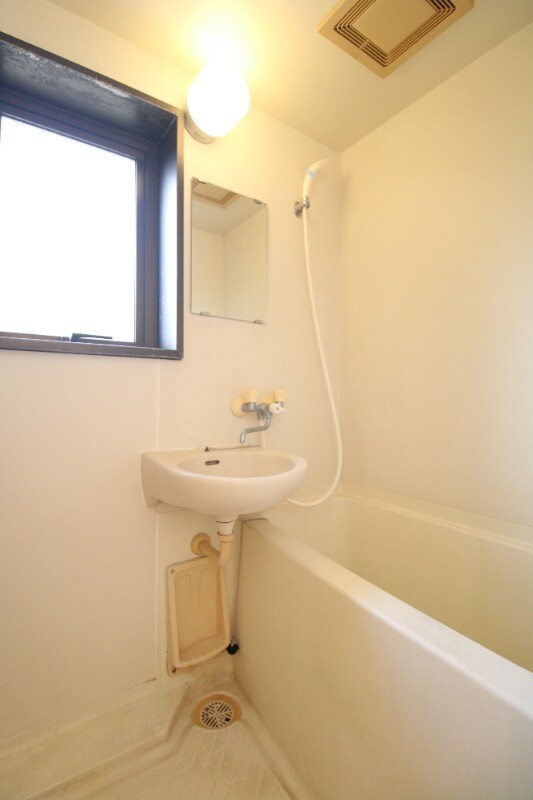 上之園フラッツの物件内観写真