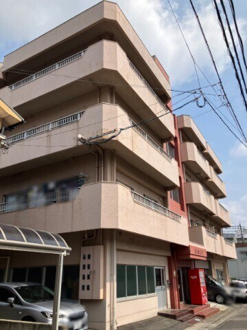 松山ビルの物件外観写真