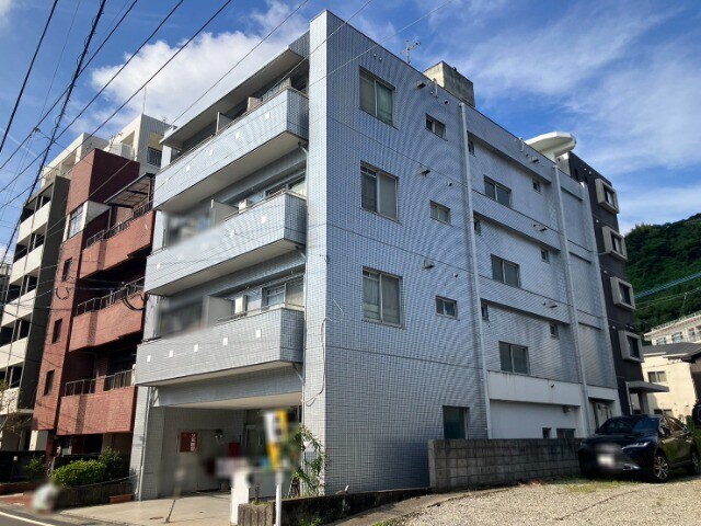 クラウンプラザの物件外観写真