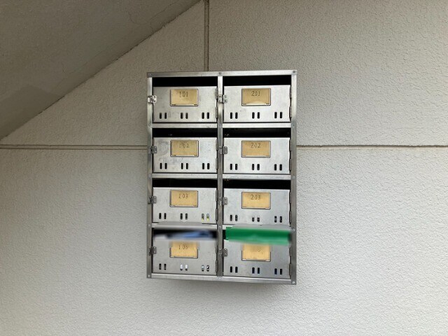 スカイヒルズ西陵の物件外観写真