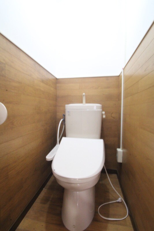 スカイヒルズ西陵の物件内観写真