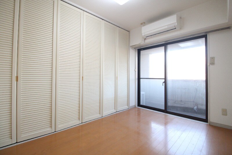 ヴォルフスガルデン上之園の物件内観写真