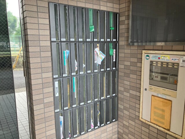 コスモマンションの物件外観写真