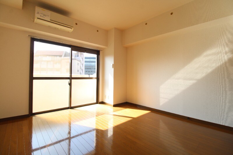 コスモマンションの物件内観写真