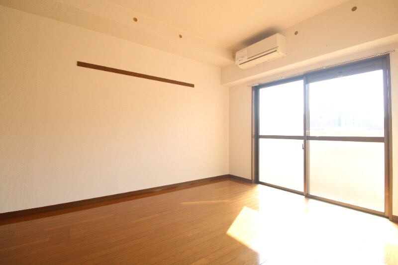 コスモマンションの物件内観写真