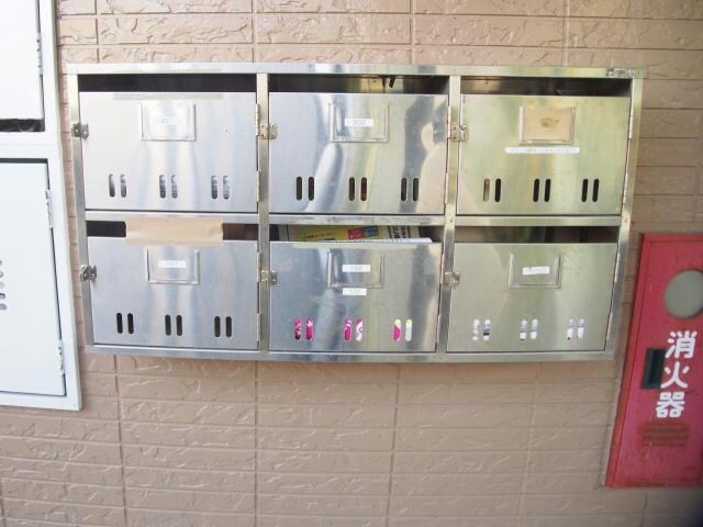 メゾンコスモスの物件外観写真