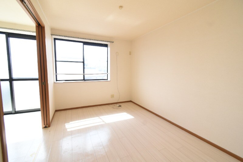 メゾンコスモスの物件内観写真