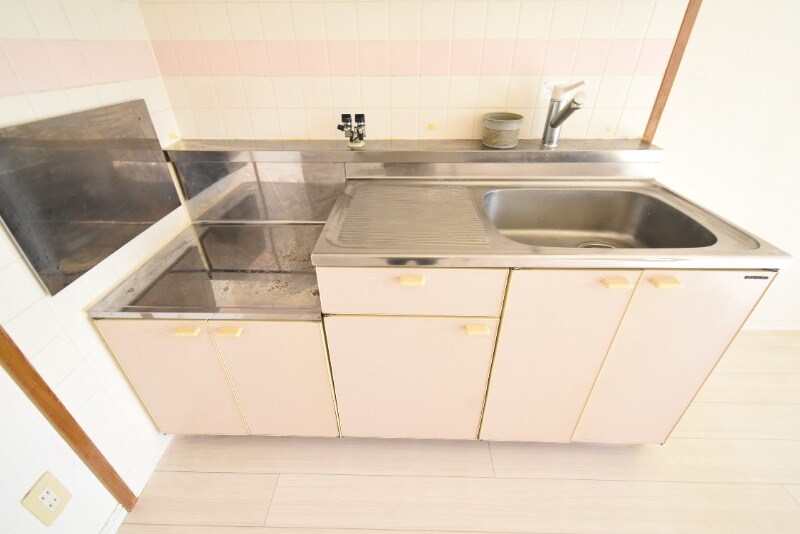 メゾンコスモスの物件内観写真