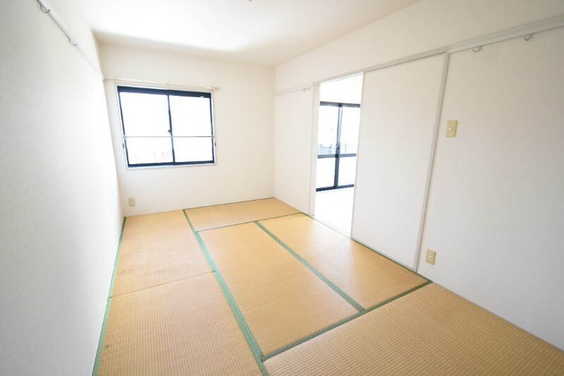 ディアスＵの物件内観写真