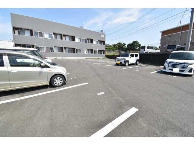 ＣＬＯＵＤ９　２ｎｄの物件外観写真