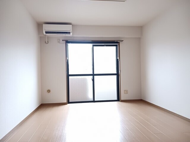 リヴィエ－ル小松原の物件内観写真