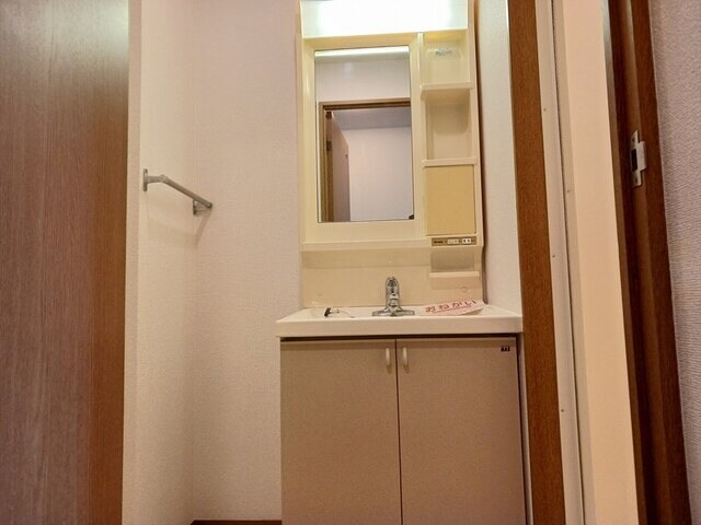 リヴィエ－ル小松原の物件内観写真