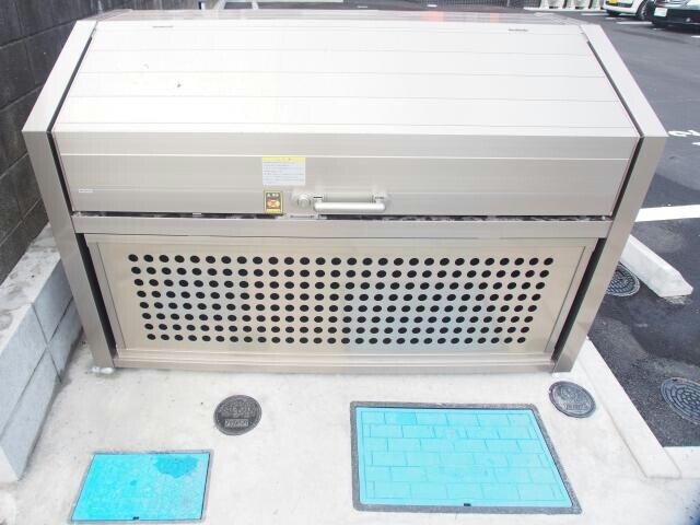 ＬＵＳＳＯの物件外観写真