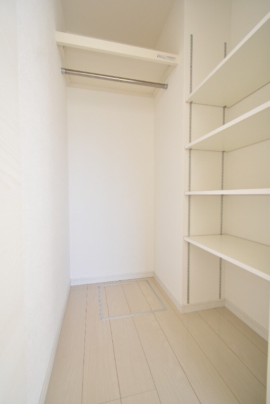 ＬＵＳＳＯの物件内観写真