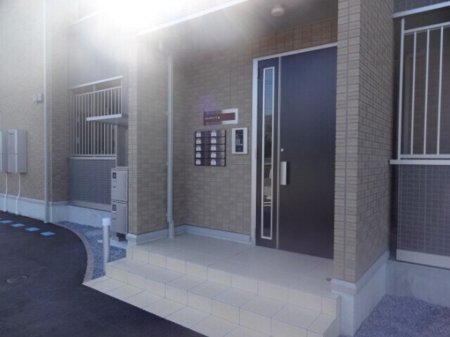 クレシアコート　Ａ棟の物件外観写真