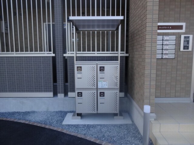 クレシアコート　Ａ棟の物件外観写真