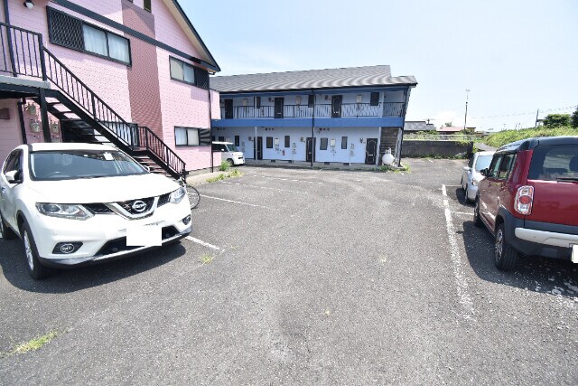 セントクレージュ二番館の物件外観写真