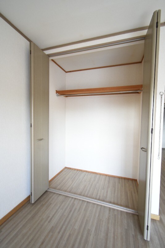 セントクレージュ二番館の物件内観写真