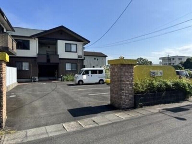 コスモガーデン　Ｂ棟の物件外観写真