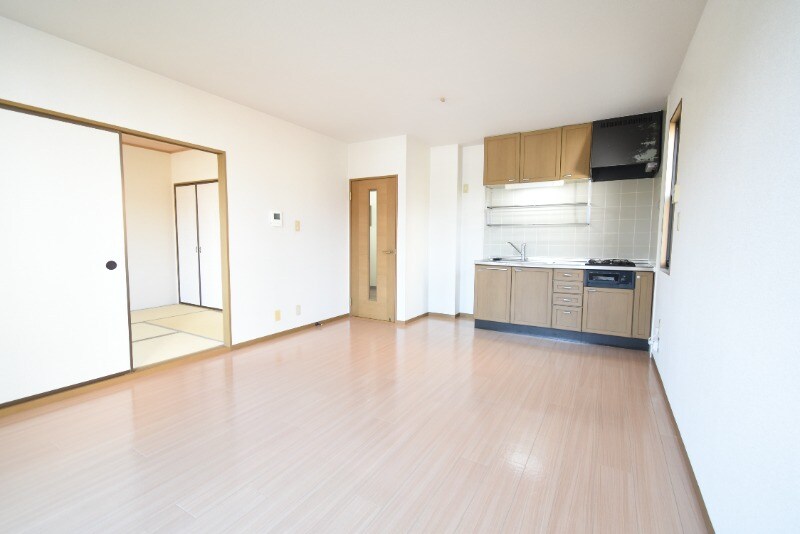 ハイカムールＣａｓａ　Ａ棟の物件内観写真