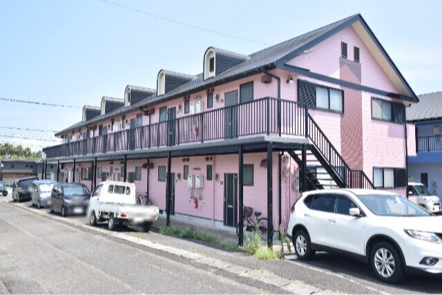 セントクレージュ一番館の物件外観写真