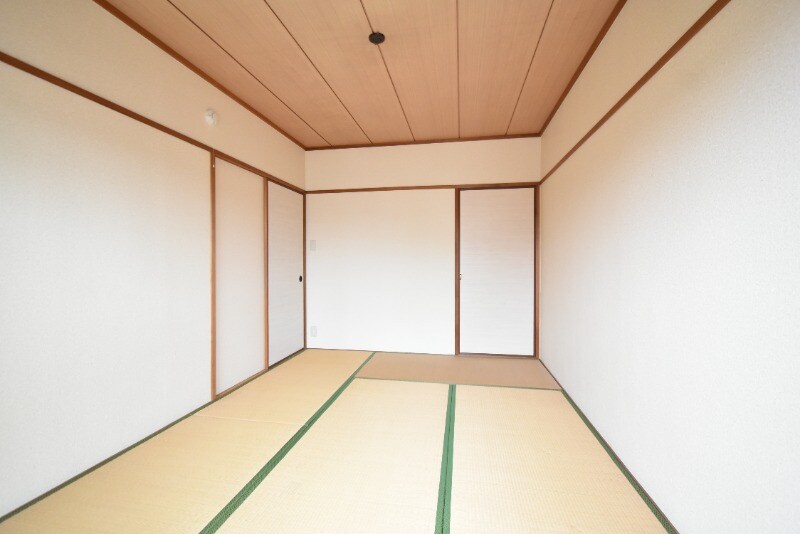 サンシャイン東谷山の物件内観写真