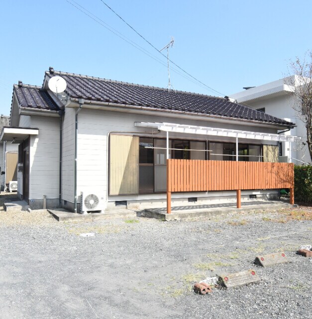 厚地貸家　２号の物件外観写真