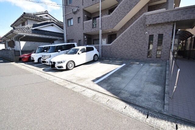 サンステージ橋の物件外観写真