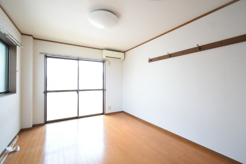 グリーンパール平山の物件内観写真