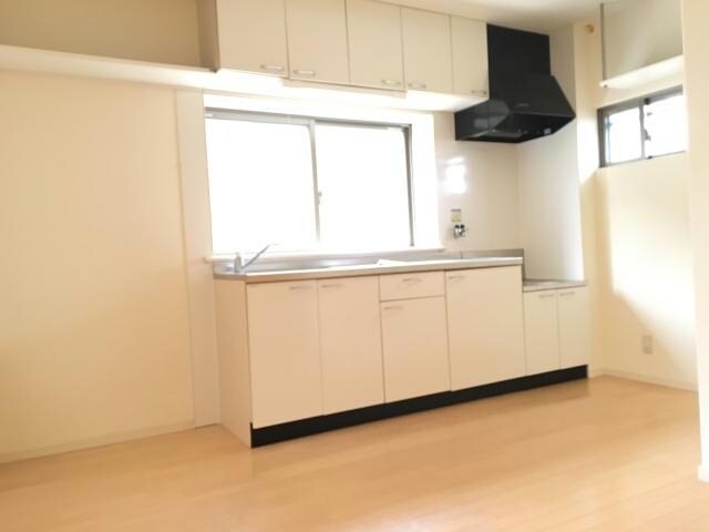 ランドマーク領南の物件内観写真