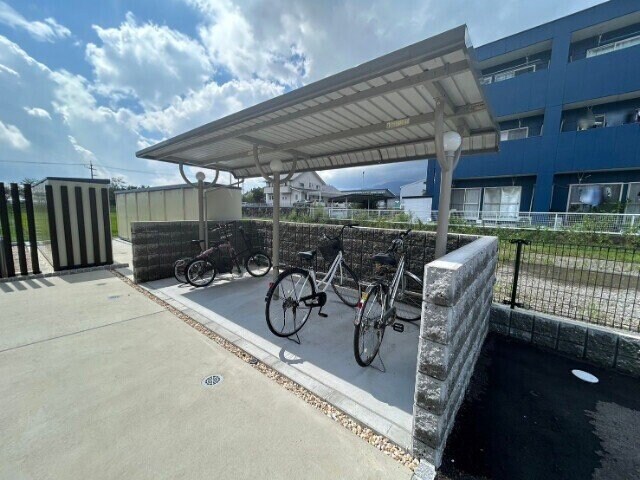 ラ・プルミエール和貴　Ｂの物件外観写真