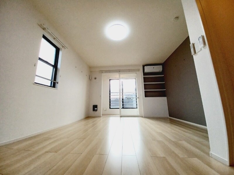 サンポーチ東方　Bの物件内観写真