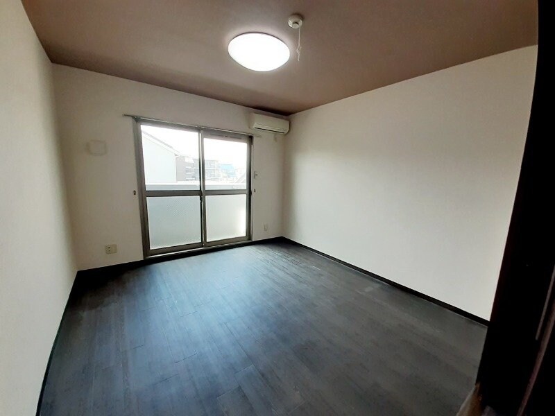 RADIANTの物件内観写真