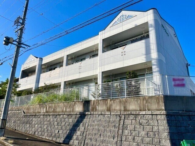 メゾンクレールの物件外観写真