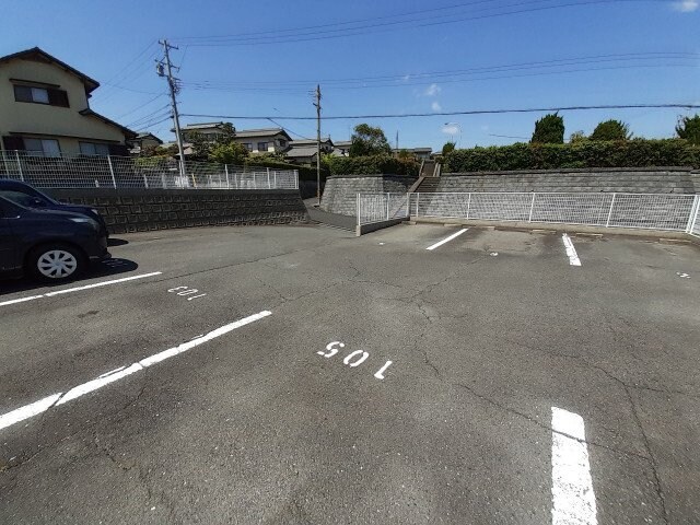 メゾンクレールの物件外観写真