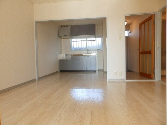 メゾンクレールの物件内観写真