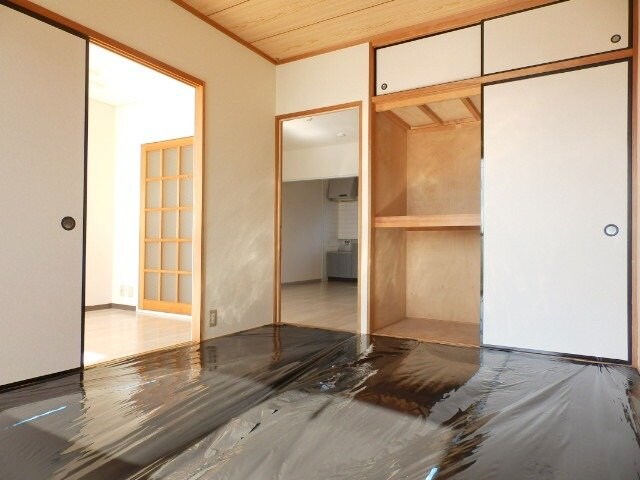 メゾンクレールの物件内観写真