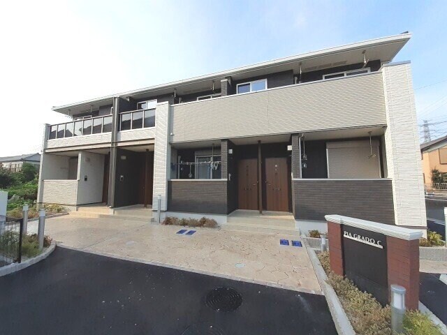 ピアグラード Cの物件外観写真