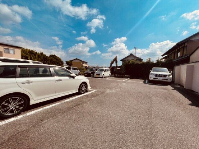 グランシャリオの物件外観写真