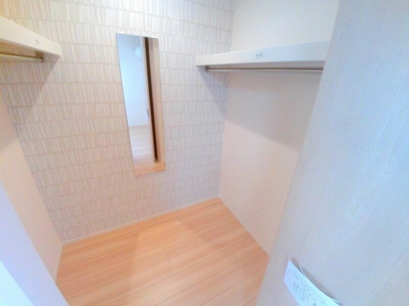 コンフィアンスの物件内観写真