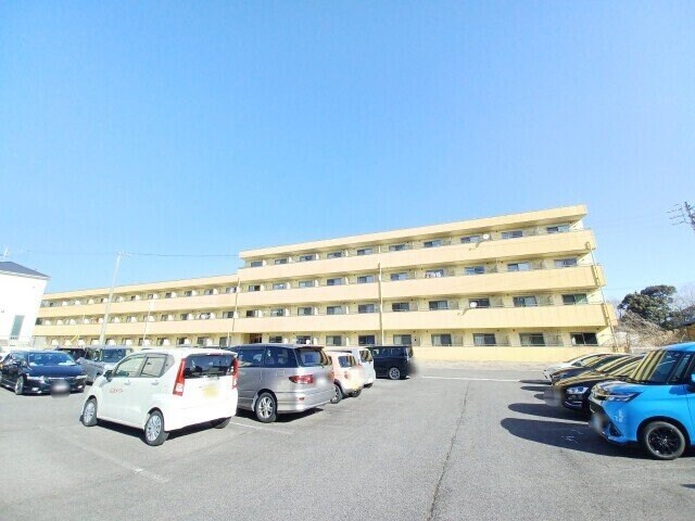 亀山マンションB棟の物件外観写真